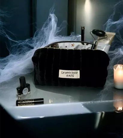 Trousse beauté upcyclée velours noir - Halloween